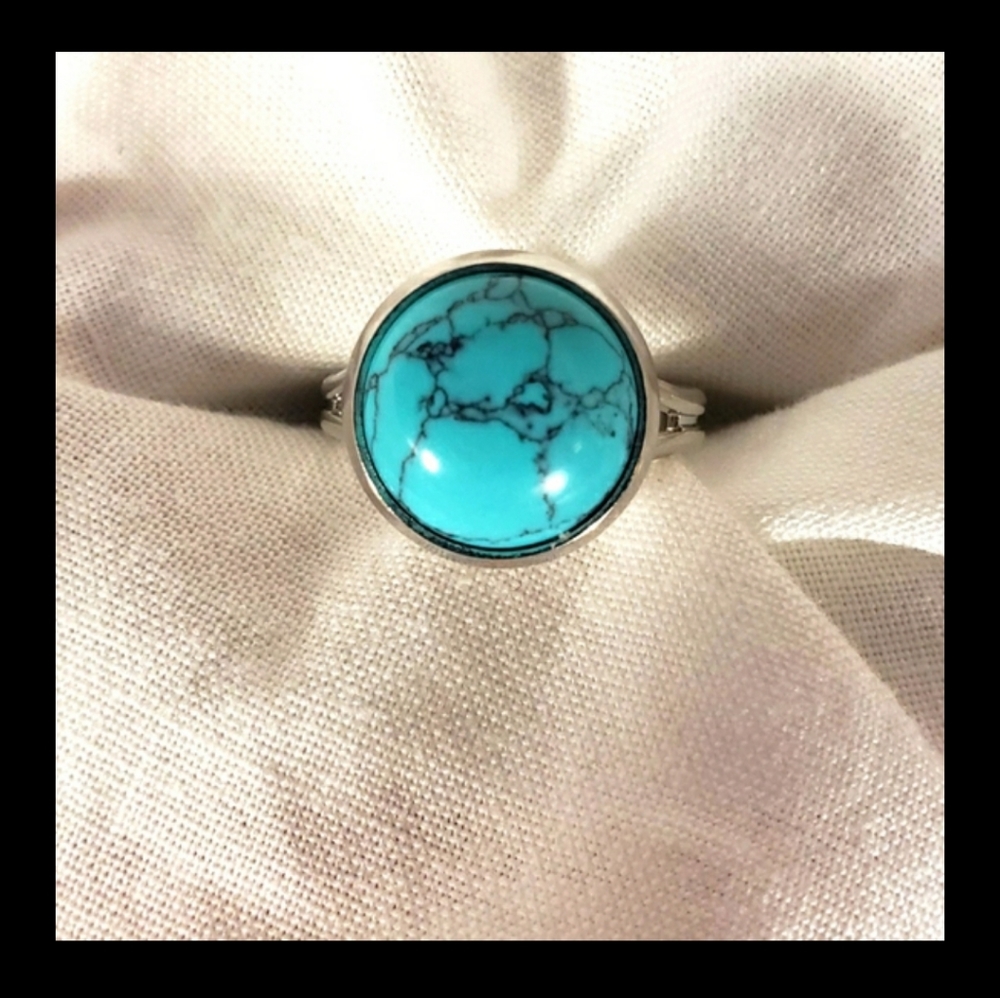 Natural Howlite Turquoise-dyed Stone Silvertone Ring